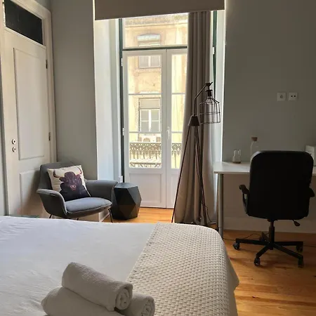 No Chiado Baixa De - Em Apartamento Partilhado Homestay Lisbon