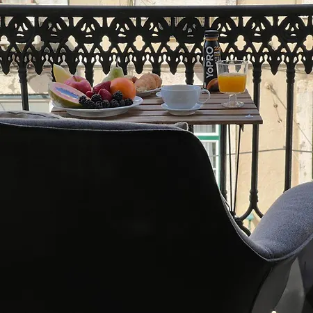No Chiado Baixa De - Em Apartamento Partilhado Homestay