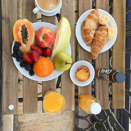 No Chiado Baixa De - Em Apartamento Partilhado Homestay *