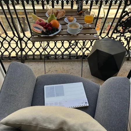 No Chiado Baixa De - Em Apartamento Partilhado Lisbon