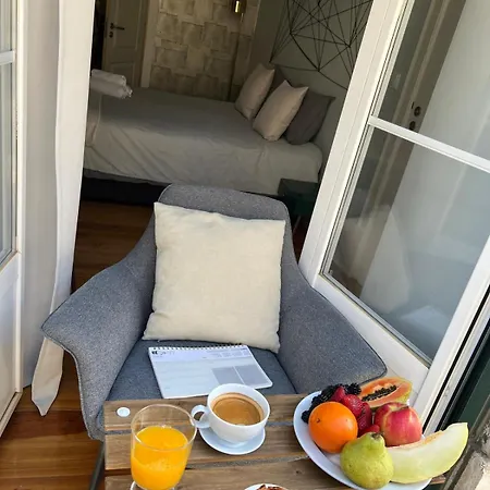 Homestay No Chiado Baixa De - Em Apartamento Partilhado *
